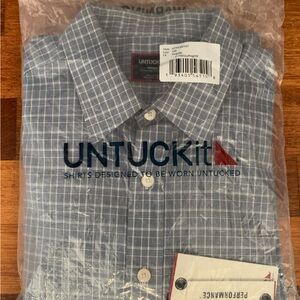 UNTUCKIT SHIRT SIZE SMALL TRADITIONAL FIT NWT